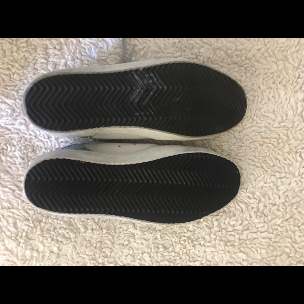 Golden goose - Picture 11 of 16